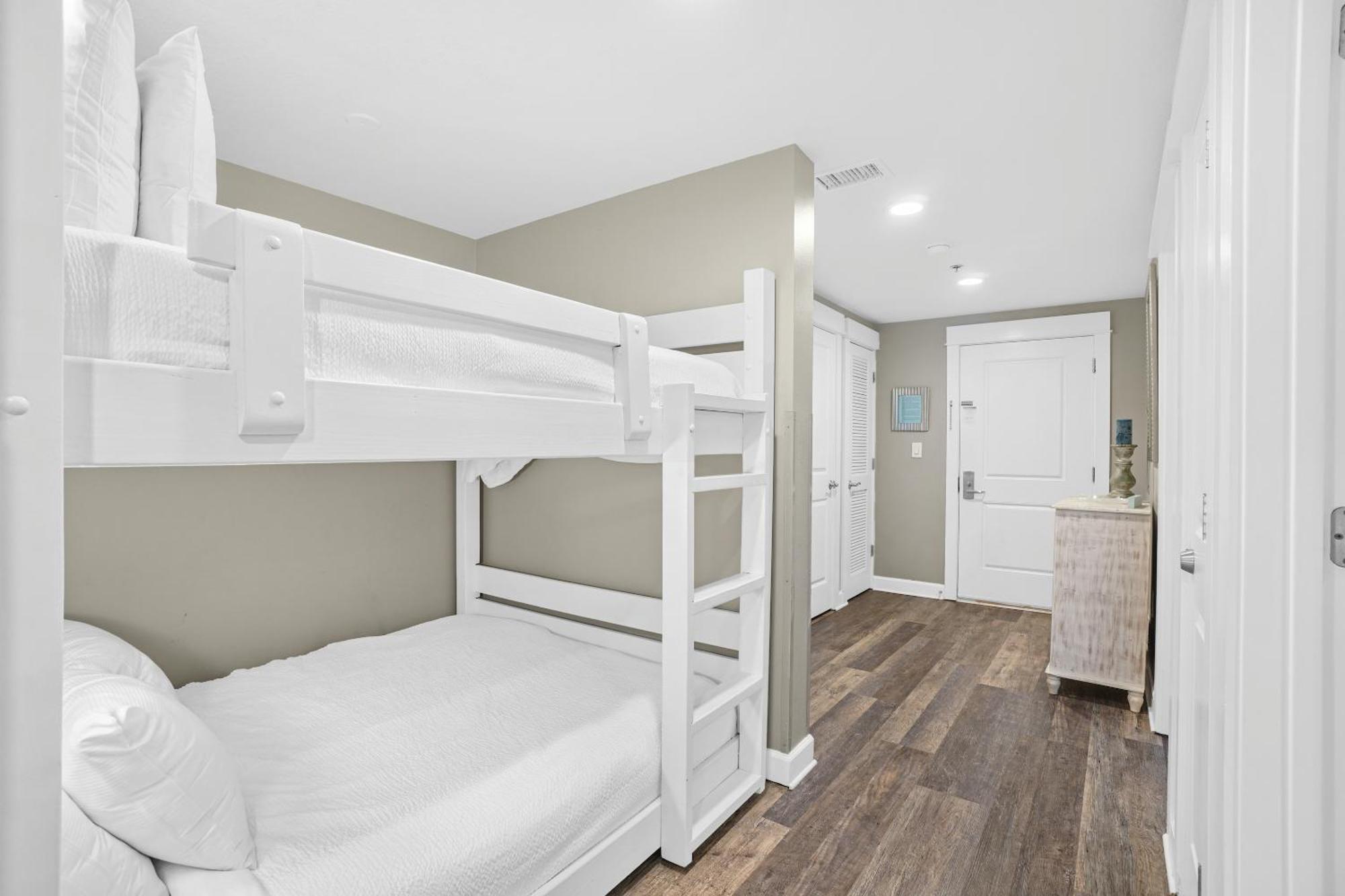 Grand Panama Beach Resort By Panhandle Getaways Panama Stadt Zimmer foto